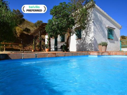 Villa in Malaga, private pool and sea view