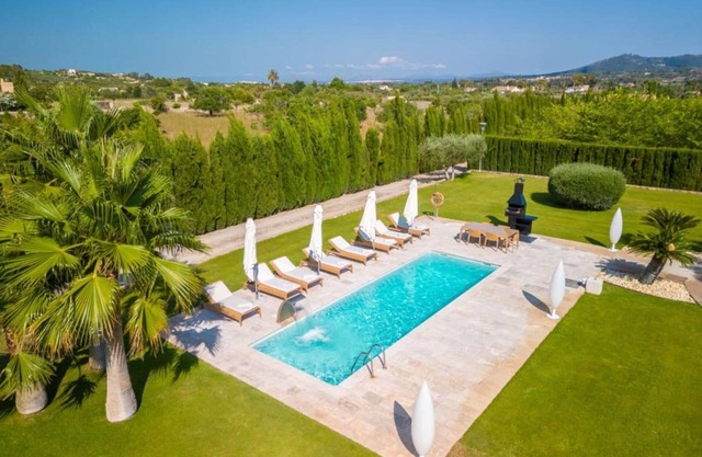 Villa in Mallorca with Event Space & Chill Out
