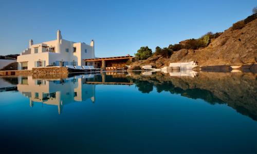 Villa Karam
