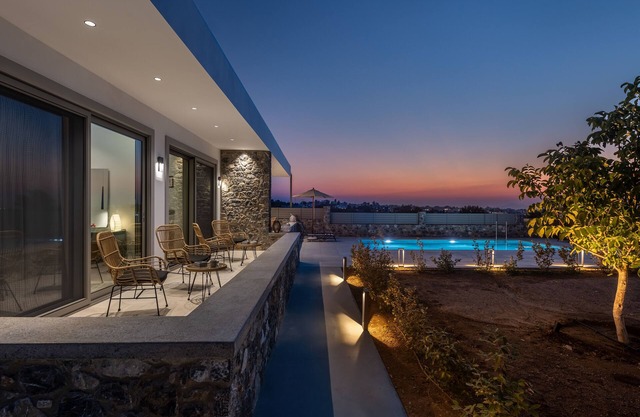 Villa Karydia with private pool