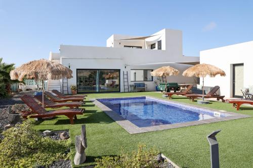 Villa Koa - Riders Surf n Bike