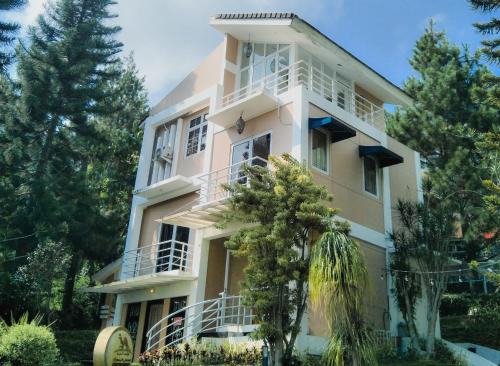 Villa Kota Bunga puncak private pool