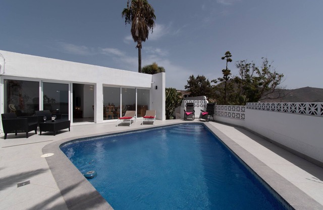 Villa La Florida by Tenerife Villas Online