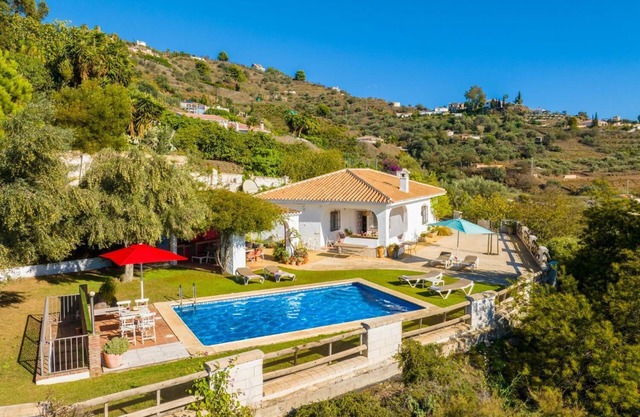 Villa La Higuera - Three Bedroom Villa, Sleeps 6