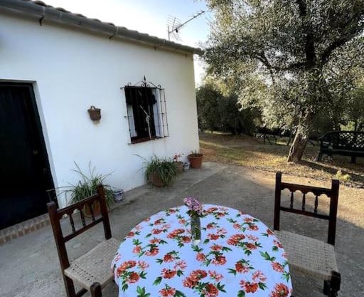 Villa María, casa rural en Cazalla de la Sierra.