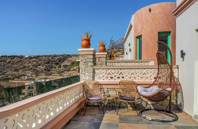 Villa 'Mikis La Scala Luxury Villas' with Sea View, Wi-Fi and Air Conditioning