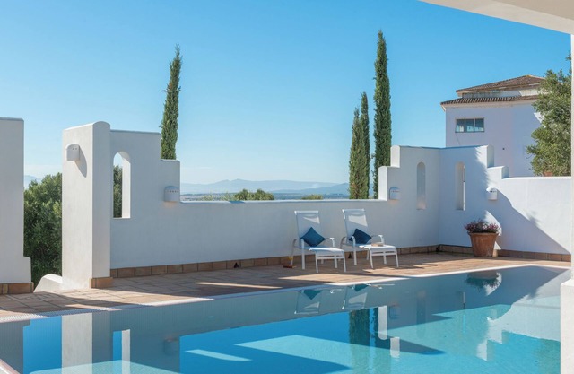 Villa 'Muscari' with private pool, Wi-Fi and air conditioning