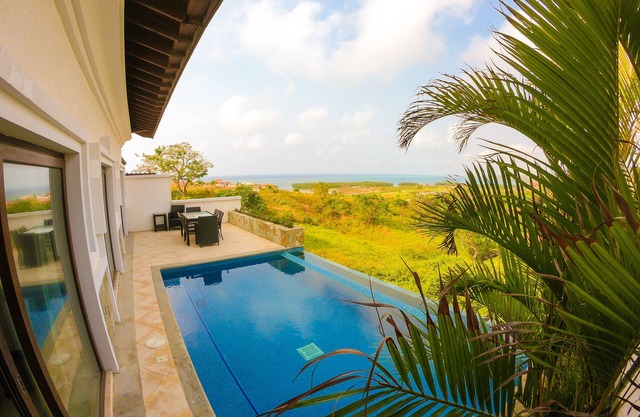 Villa Paradiso Sorrunded by Pete Dye Golf Course