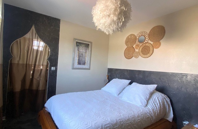 Villa pool clim sea and mountain