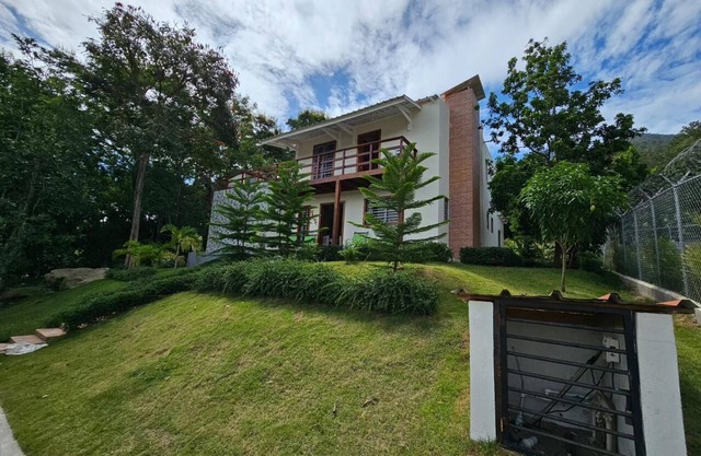 Villa Rodriguez Jarabacoa La Vega 3bedroom Hot Jacuzzi