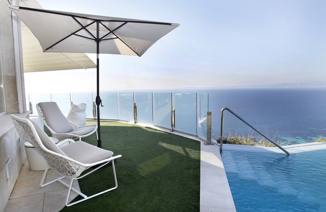 VILLA SA TORRE. FIRST LINE IN BAHIA DE PALMA. LUXURY MEDITERRANEAN VILLA