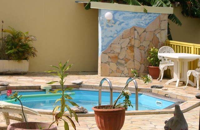 VILLA SAFRAN BEACH 2 minutes