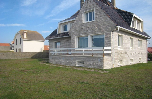 Villa sur la Plage ! Grand Jardin vue Mer, Idéal en Famille ou Entre Amis