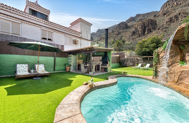 Villa Temisas con piscina privada