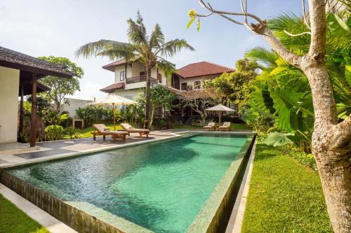Villa Tropical Svasti by Nakula