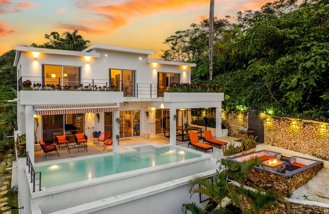 Villa VeoMar vibrant 4 bedroom villa with endless views