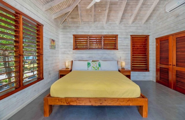 Villa Verde on at Paradise Point