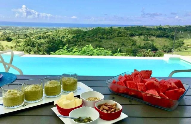 Villa Vertigo, an eagle's eyrie above the ocean.