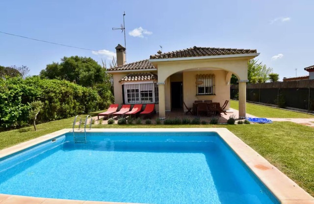 villa with typical Andalusian charm