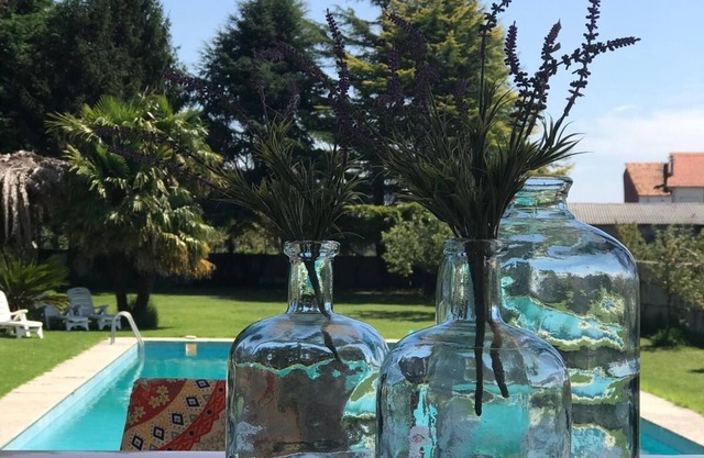 Villa with pool in peaceful area