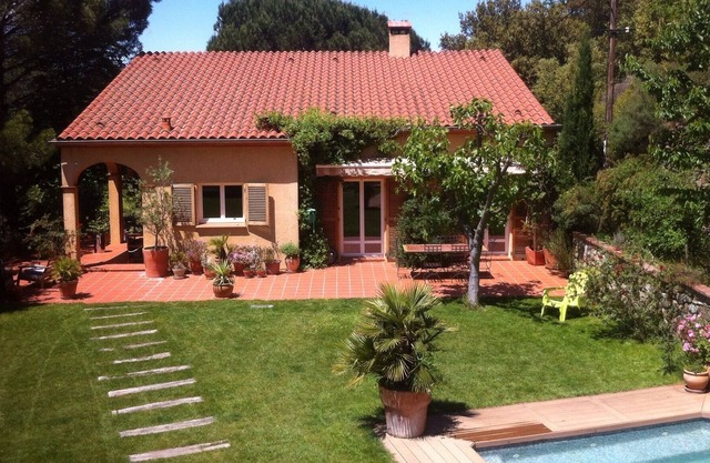 Villa with swimming pool in an exceptional location.