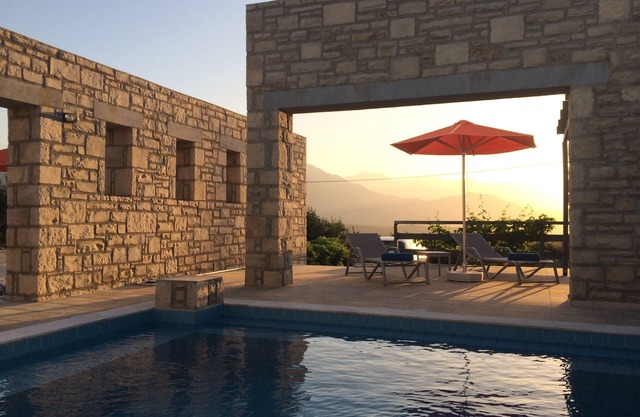 Villa Ypsilon with private pool