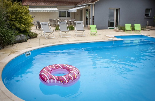 Villa200m SWIMMING POOL chauffée❄️SPA❄️sauna❄️babyfoot❄️Kota-grill