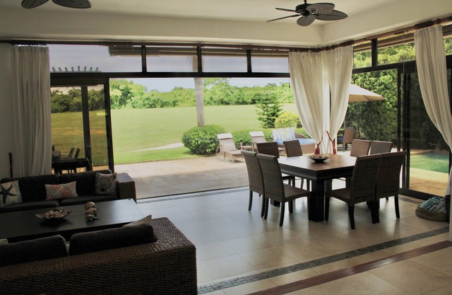 VillaFVJuanDolio-4BR/6Beds/12Pax/AC/WiFiBBQ-Pool-Tv