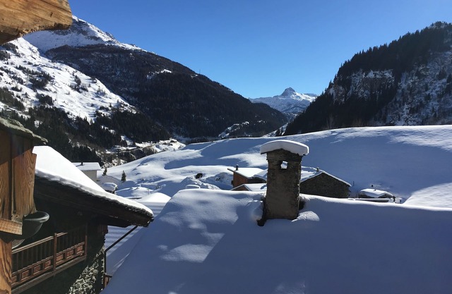 Village chalet near stations 12 beds View 170m2 Hammam Finnish bath