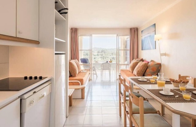 Village Pierre & Vacances Cap Esterel - Apartment for 6 people - 1 bedroom + 1 sleeping area - Terrace - Economy - Sea view