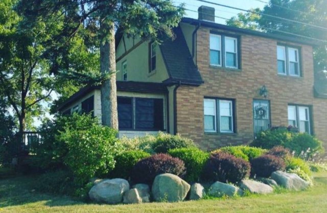 Vineview Inn-Farm Experience in the Heart of Wine Country-ice wine festival area