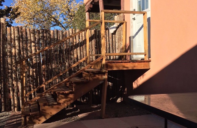 VINGARAGE ATELIER Discounted rates Sept-Oct. Pets-Views-Privacy-Close to Plaza