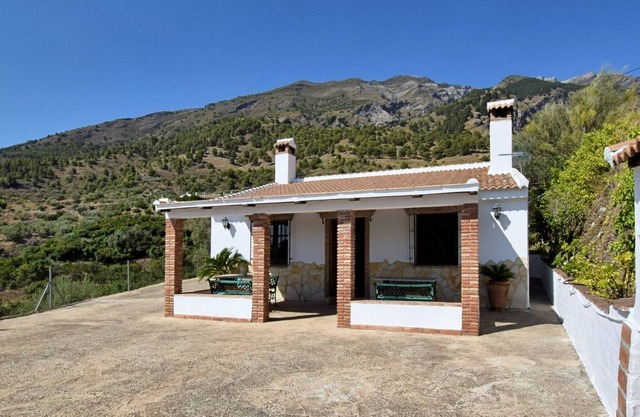 Vintage Holiday Home in Andalusia with Pool