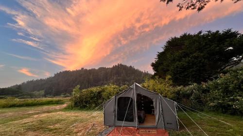 Vista Glamping Tent