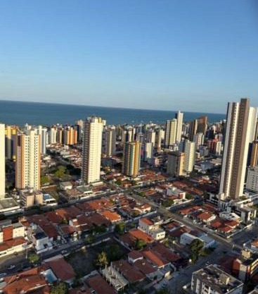 Vista mar deslumbrante e andar alto Manaíra