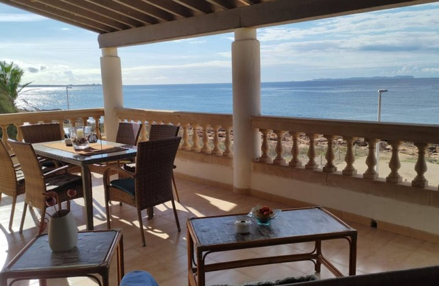 Vistamar Sa Rapita Mallorca first line the beach