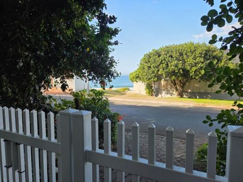 Volgens Plan Family Holiday Home in Little Brak River