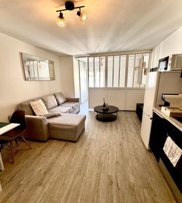 vshome logement cosy 5min gare RER entre Disneyland et Paris