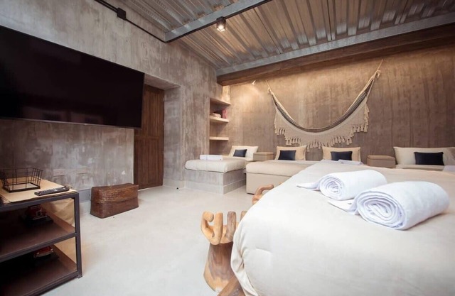 w*| Bayfront 2BR Design Home · Castillogrande