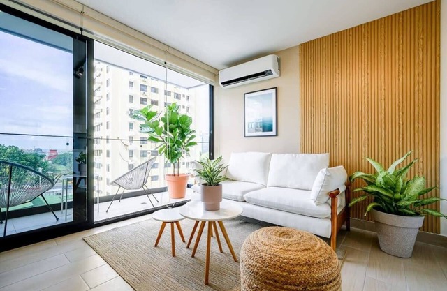 w* | Prestigious 1BR in San Francisco