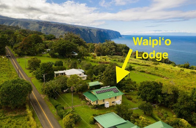 Waipi'o Lodge