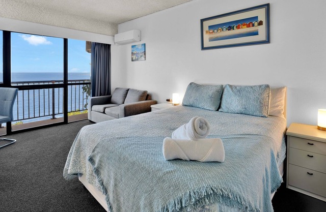 Wake up to uninterrupted ocean views