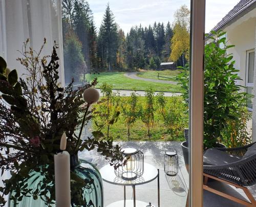 Waldgeflüster Schluchsee 2-Zi-DesignOase mit Terrasse im Neubau