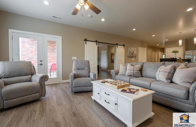 Walk-in - Close to 76 Strip - Resort Amenities - FREE TICKETS INCLUDED - FH-G203