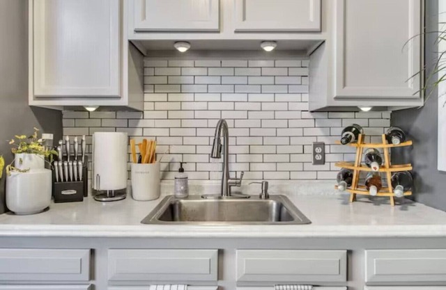 Walk to Arsenal Park! Cozy & Comfy Studio up to 4Pax