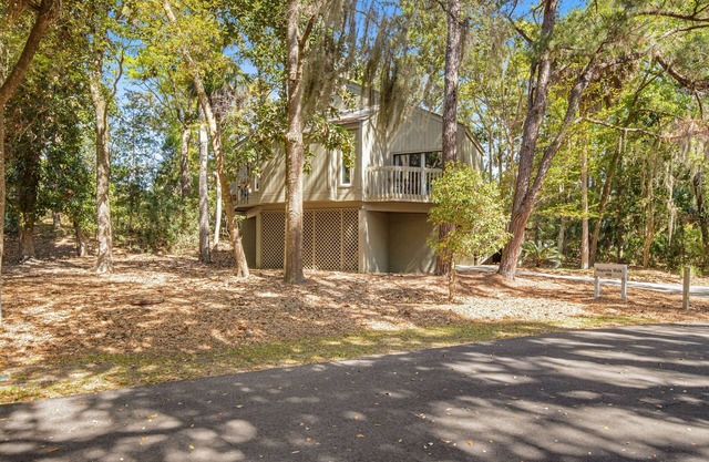 Walk to Beach 2BR with loft Condo on Beautiful Edisto Beach, SC