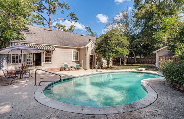 Walk to Dtwn Hahira: Inviting Home w/Pool & Yard!