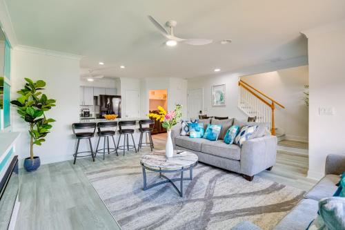 Walk to Ocean Carolina Beach Condo with 2 Balconies