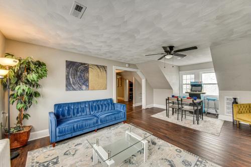 Walk to River and Downtown Portsmouth Apartment!