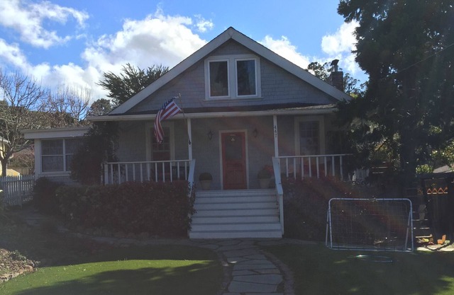 Walk to Shopping, Wine Bar, Restaurants- Available summer 2023